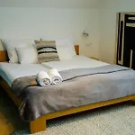 Achilla 4*