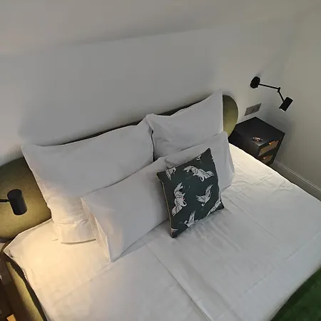 Achilla 4*